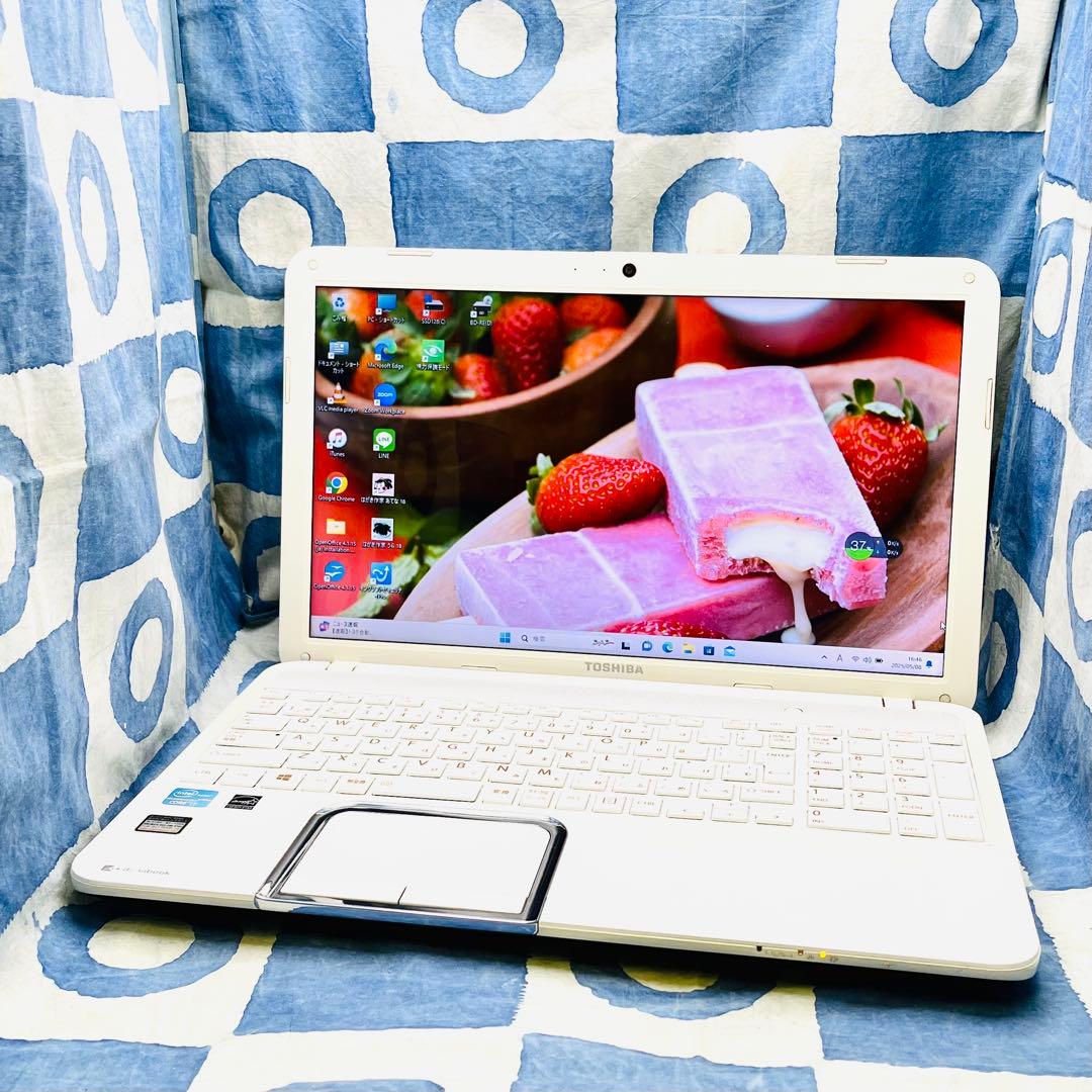 快適SSD☆i7☆人気白ノートパソコン♪カメラ付で研修も！ブルーレイ