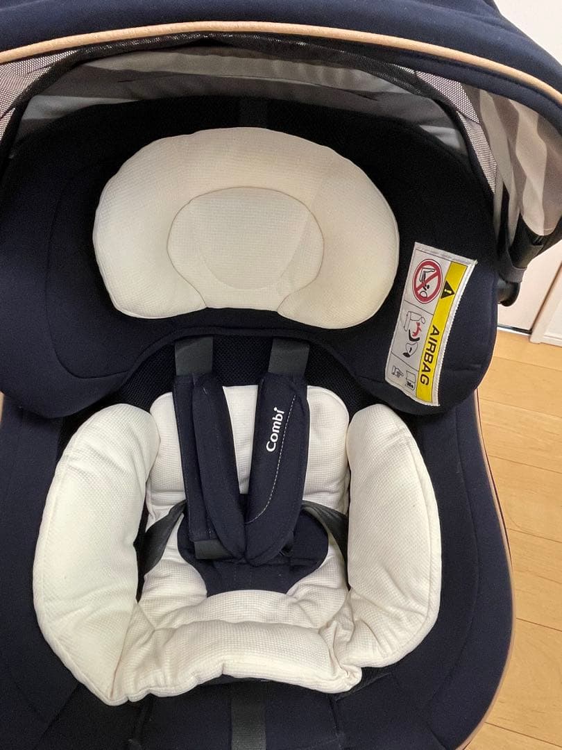 Combi 回転式チャイルドシート ネイビー 取り扱い説明書付き