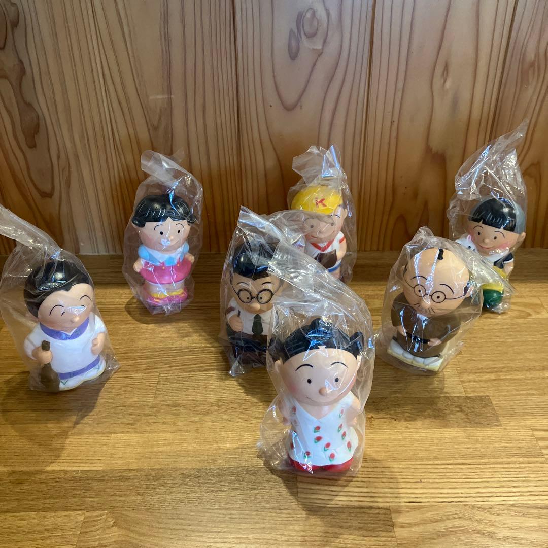 サザエさん一家 ソフビ人形貯金箱 - メルカリ