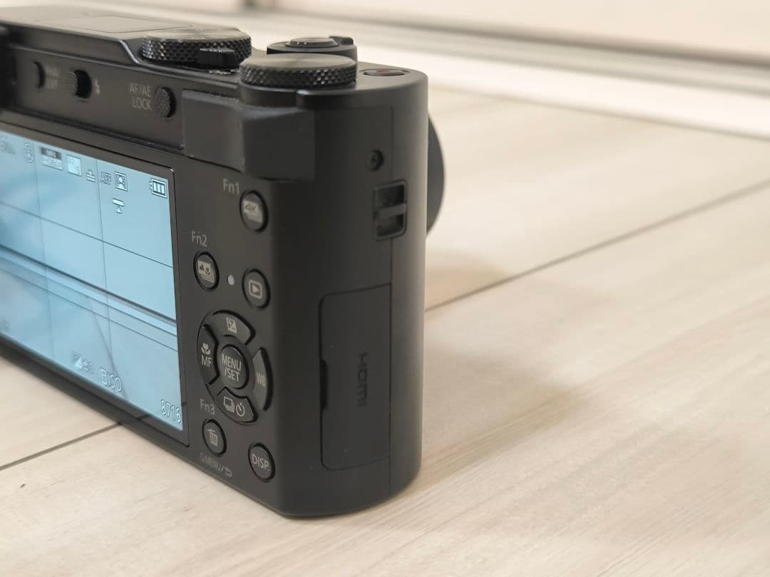 tk0492様専用Panasonic LUMIX DC-TX2 撮影3716枚 - メルカリ