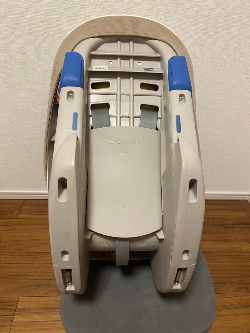 combi コンビ チャイルドシートコッコロ S UX ヘーゼルナッツ