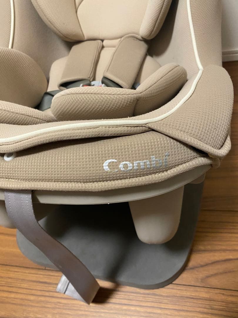 combi コンビ チャイルドシートコッコロ S UX ヘーゼルナッツ