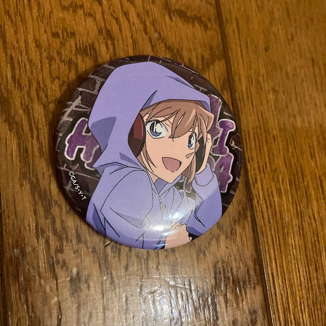 名探偵コナンヘッドフォン缶バッジ灰原