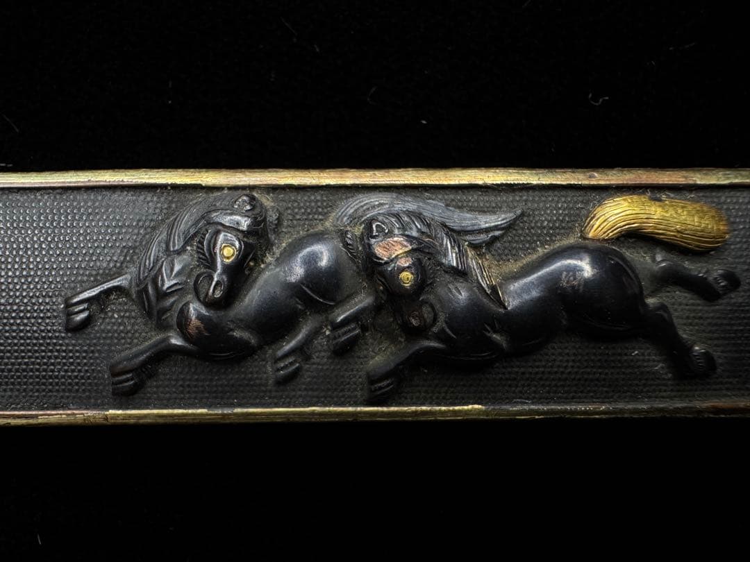 無銘 小柄 馬図 赤銅魚子地 日本刀 刀装具 骨董 古美術 江戸時代 時代物