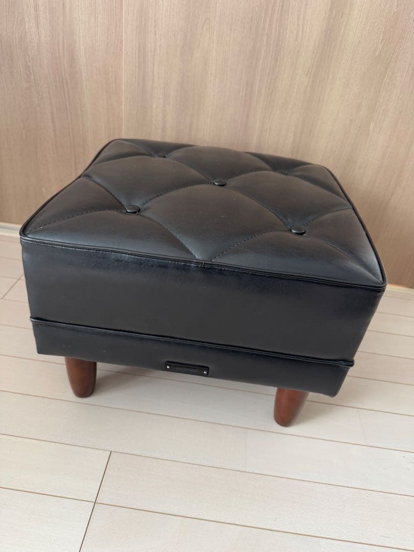 カリモク　オットマン