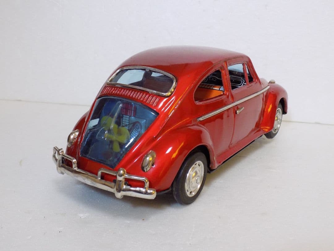 バンダイ？ブリキ　電動【フォルクスワーゲン】動作品