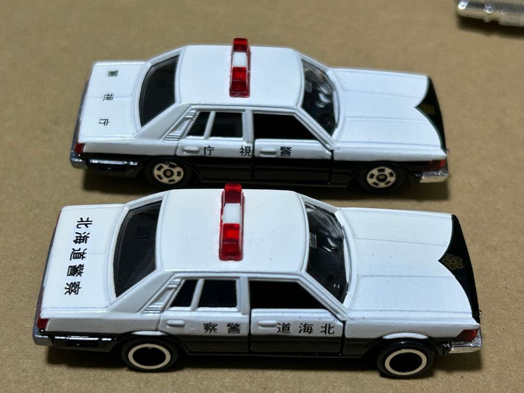日本製 トミカ ニッサン セドリック 280Eブロアム パトカー 4台セット