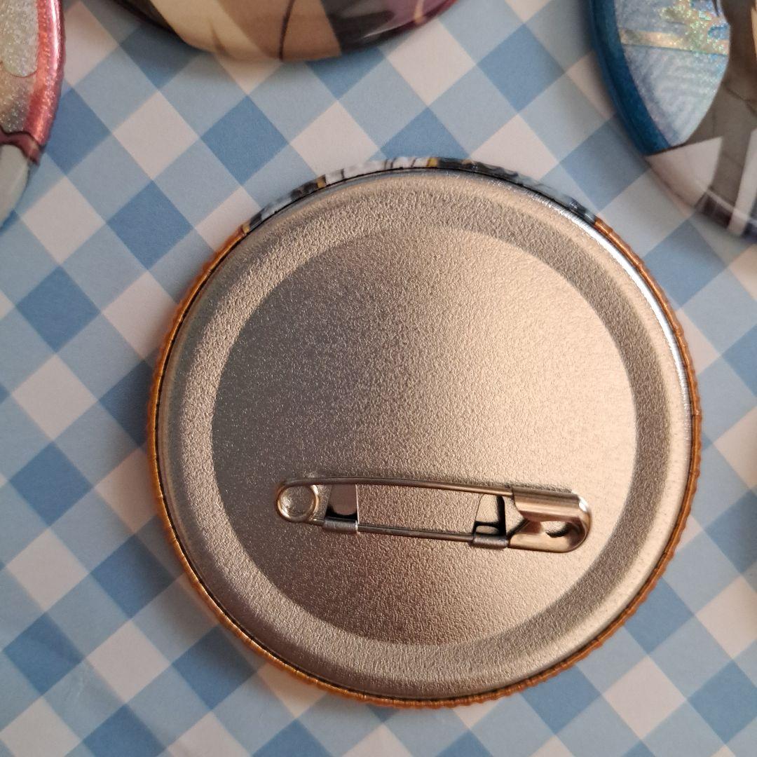 値下げ、バラ売りOK！銀魂ラメ缶バッジコレクション　ドン・キホーテ