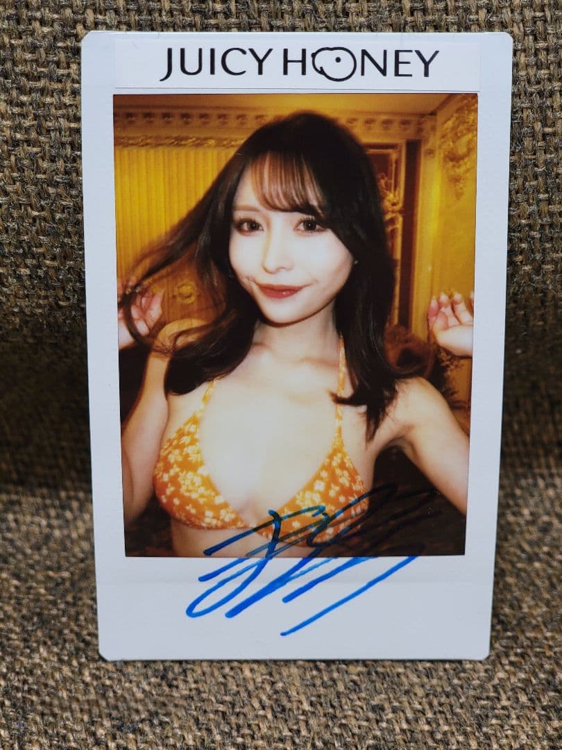 ジューシーハニー 20th Anniversary 伊藤舞雪 直筆サインチェキ - メルカリ