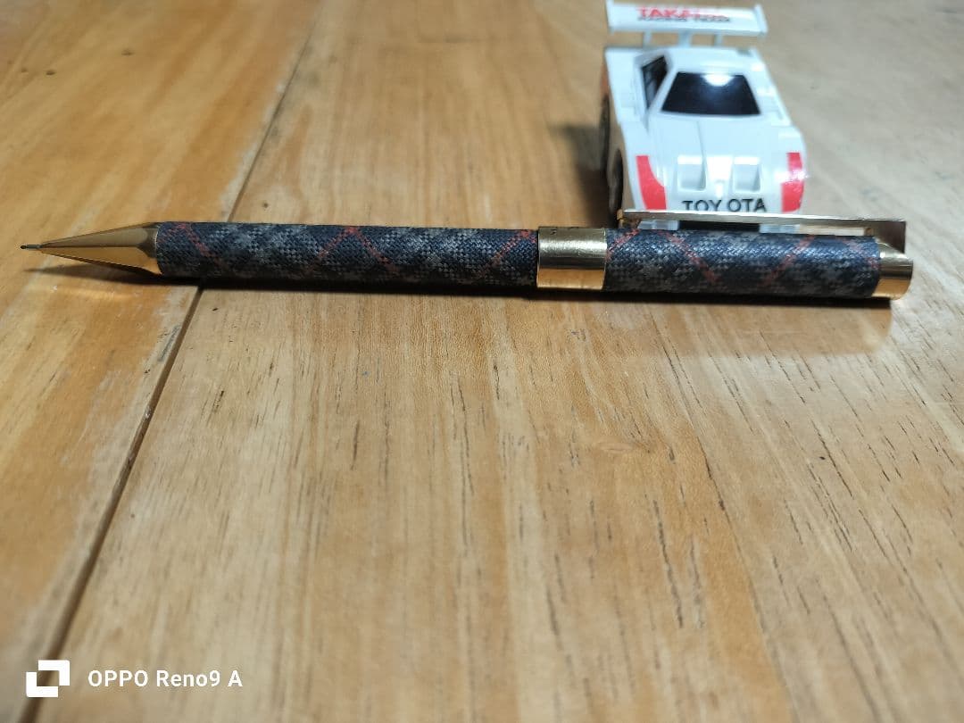 レア】バーバリー チェック シャーペン 布張り ネィビー BURBERRY