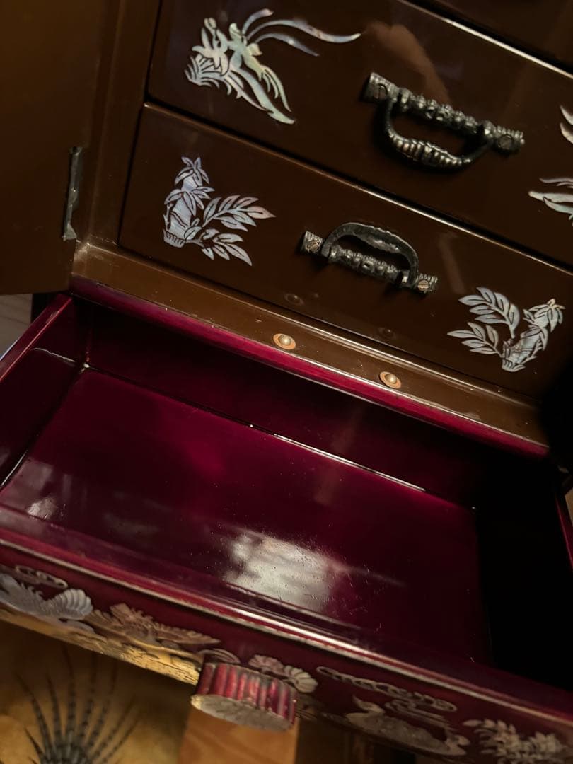 鳳凰螺鈿小物入れ