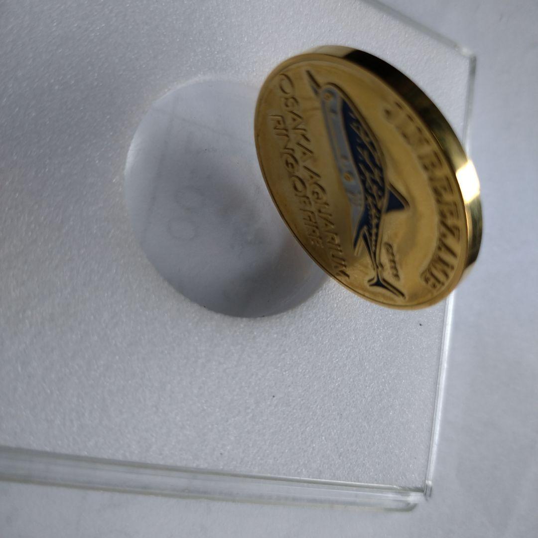 当時物コインメダル 大阪海遊館ジンベエザメケ―ス付き 記念メダル茶平