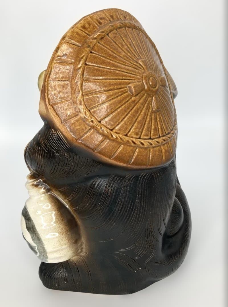 信楽焼 家族仲良しタヌキ /陶器 縁起物 たぬき 置物 未使用品