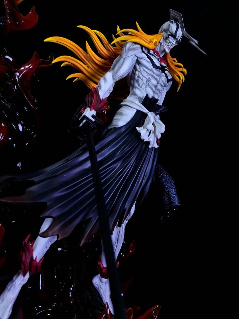 ブリーチ　黒崎一護の完全虚化　ガレージキッド　フィギュア　完成品