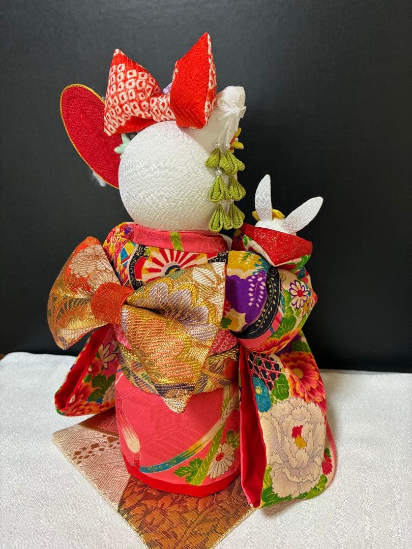 ねこの創作人形】まねき猫 ちりめん細工 縮緬細工 正月飾り 招き猫