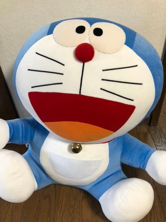 ドラえもん 等身大 ぬいぐるみ