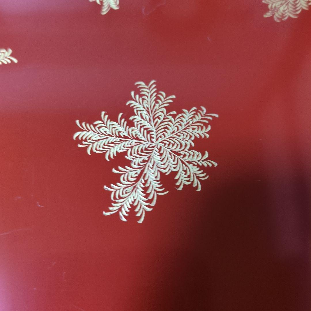 輪島塗　朱呂色塗　忍草　沈金2段重箱