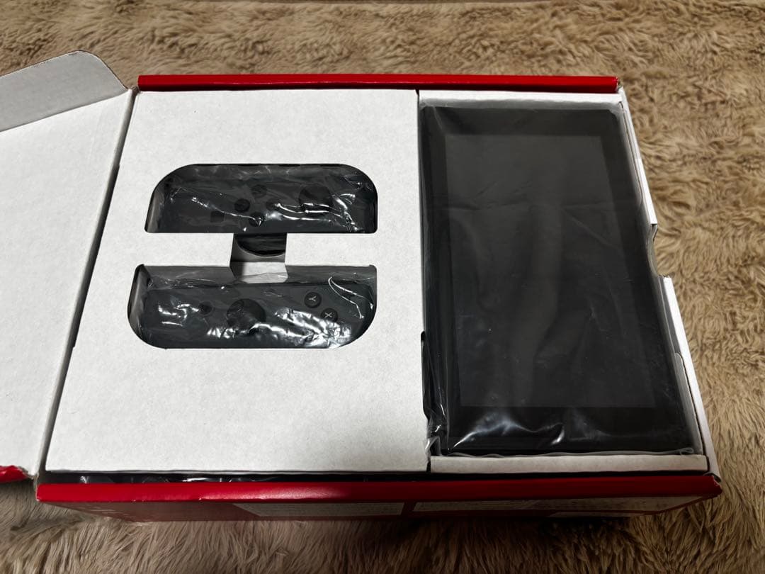 m*様 Nintendo Switch 本体 グレー Joy-Con付き