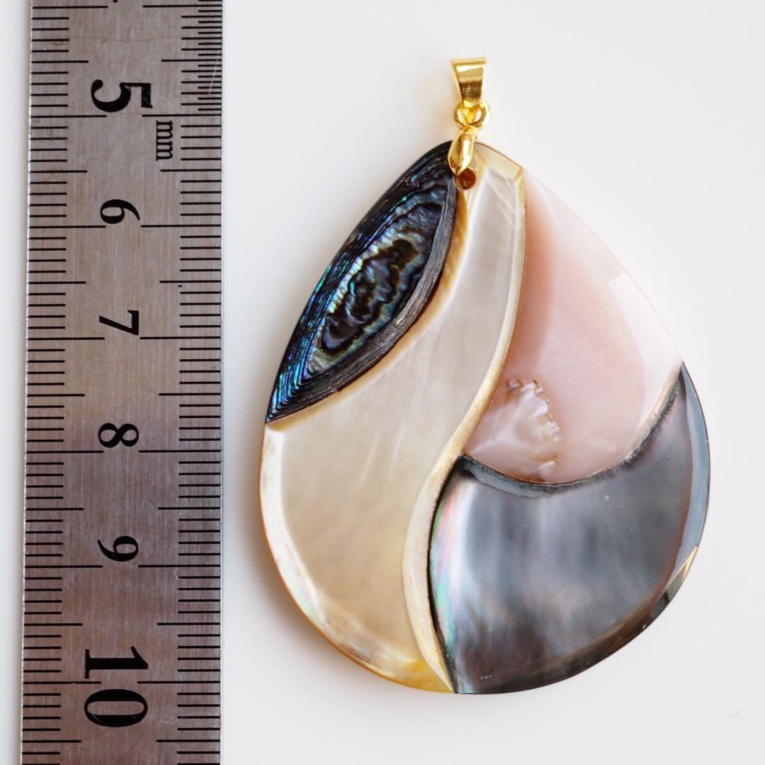 【Noel】希少色ティールブルー翡翠の大粒枠留めネックレストップ