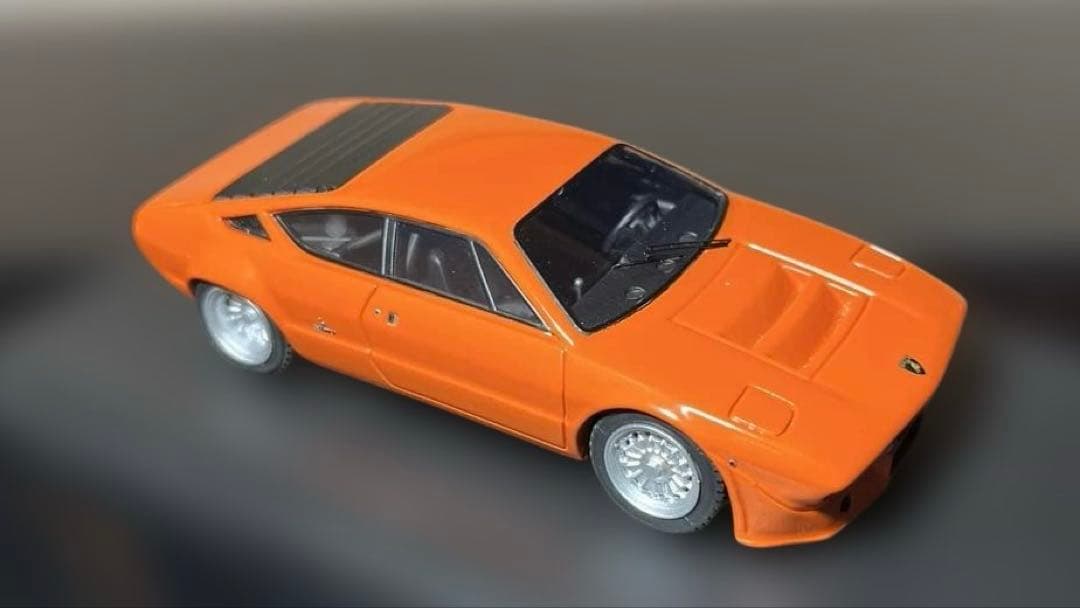レア❗️ミニカー 1/43 ルックスマート ランボルギーニ ウラッコ