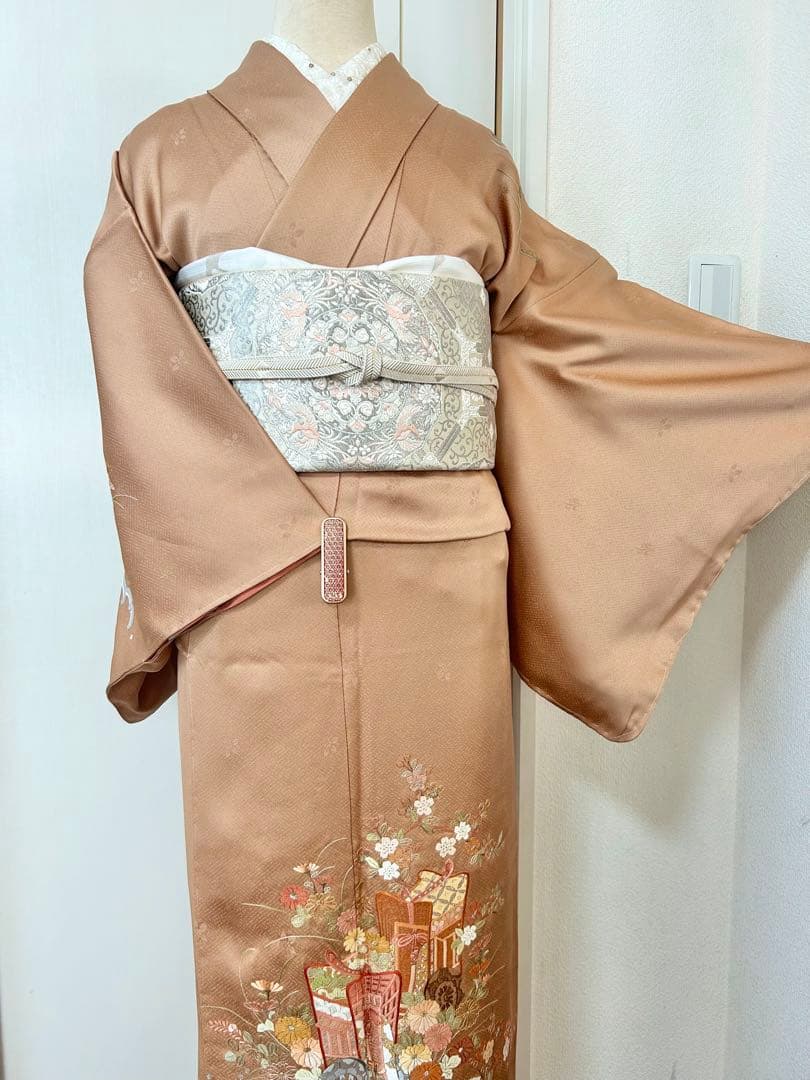 美品 未使用 しつけ糸付き 総刺繍 正絹訪問着 フルセット4点 卒業式