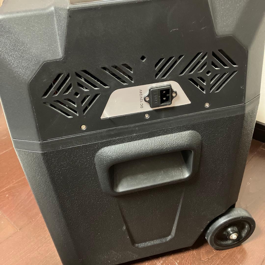 ひろ【ジャンク品】Bonarca 車載対応冷蔵冷凍庫　ブラックcrx400