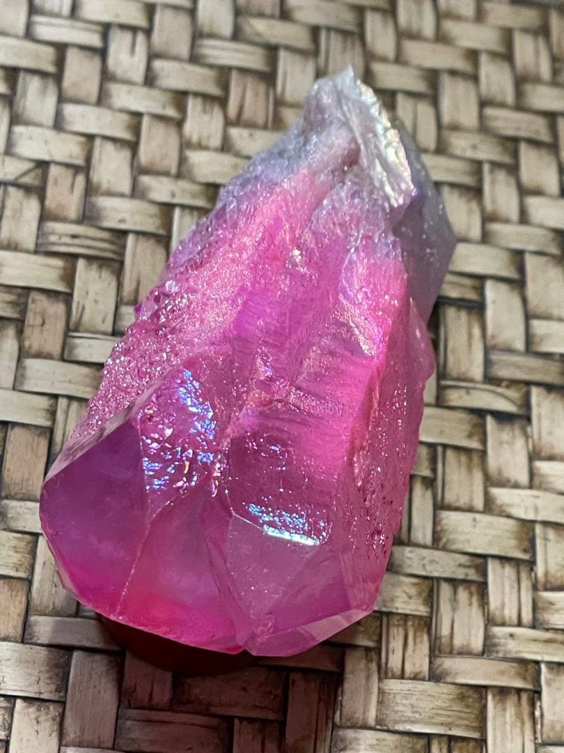 希少品 ツインマスタークリスタル オーラ加工パイナップルクォーツ