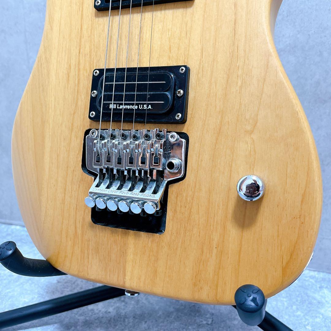 ワッシュバーンヌーノベッテンコート シ グネチャーエレキギター N2 サイン入り