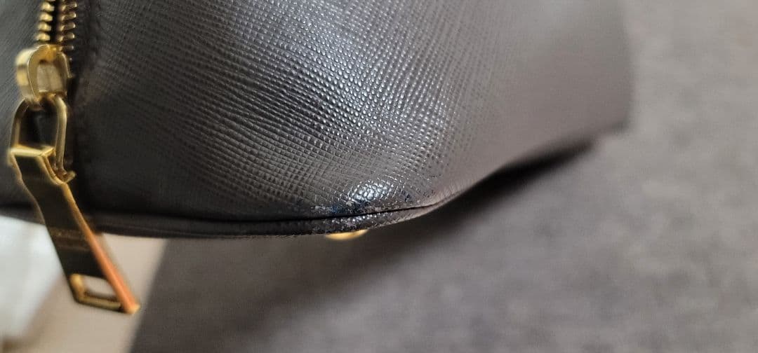 コージー様 PRADA BL0812