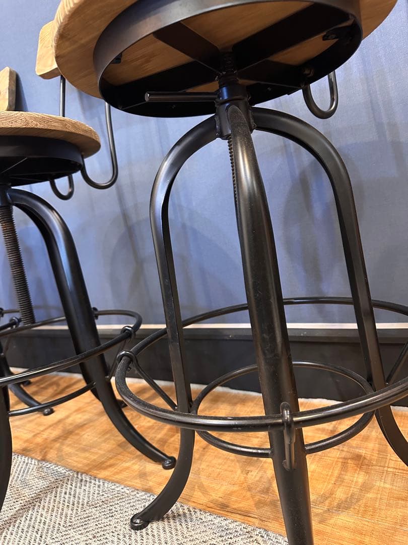 インダストリアルスタイル バースツール 4脚セット　カウンターチェアー