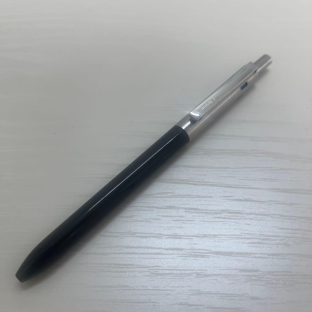 zebra 振り子式4色ボールペン 廃番 - メルカリ