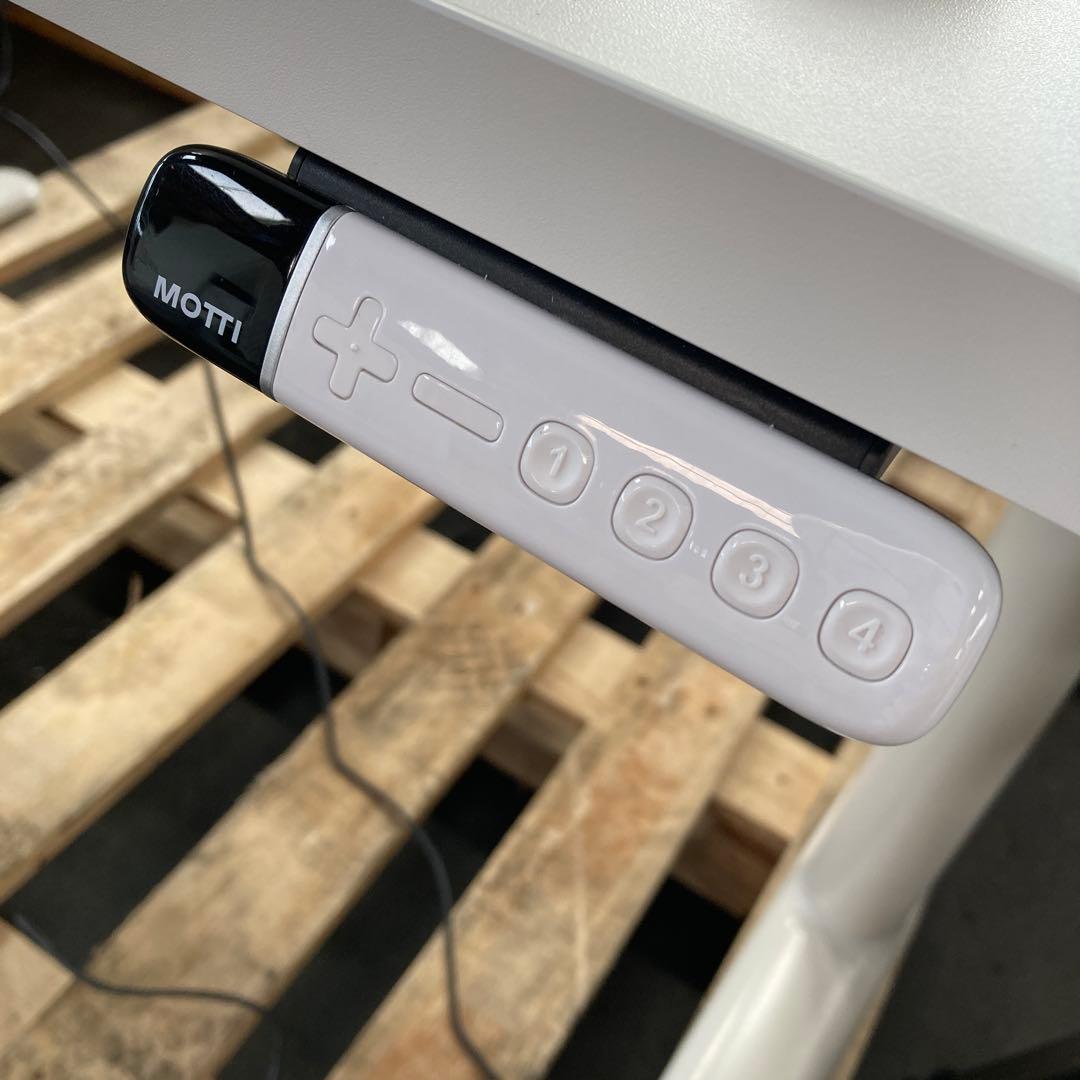 MOTTI 電動昇降デスク 昇降範囲65-110cm 幅120 x 奥行60cm