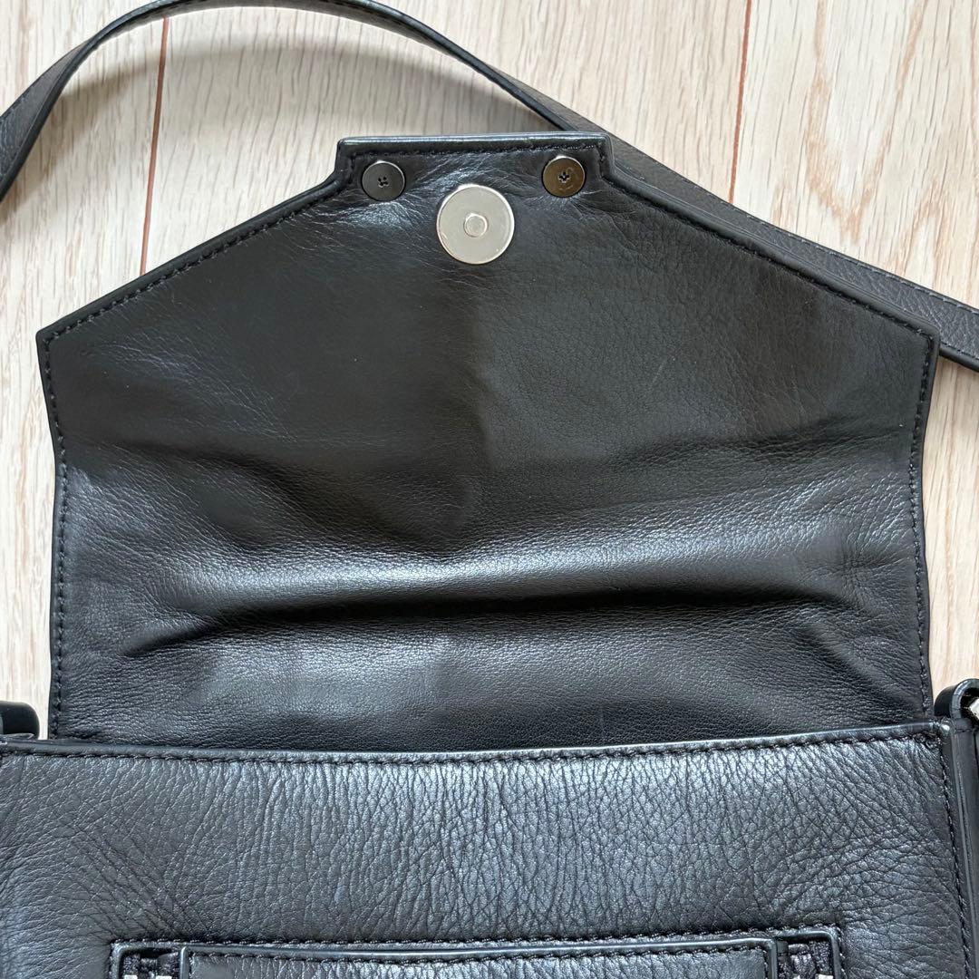 DIESEL レザーショルダーバッグ