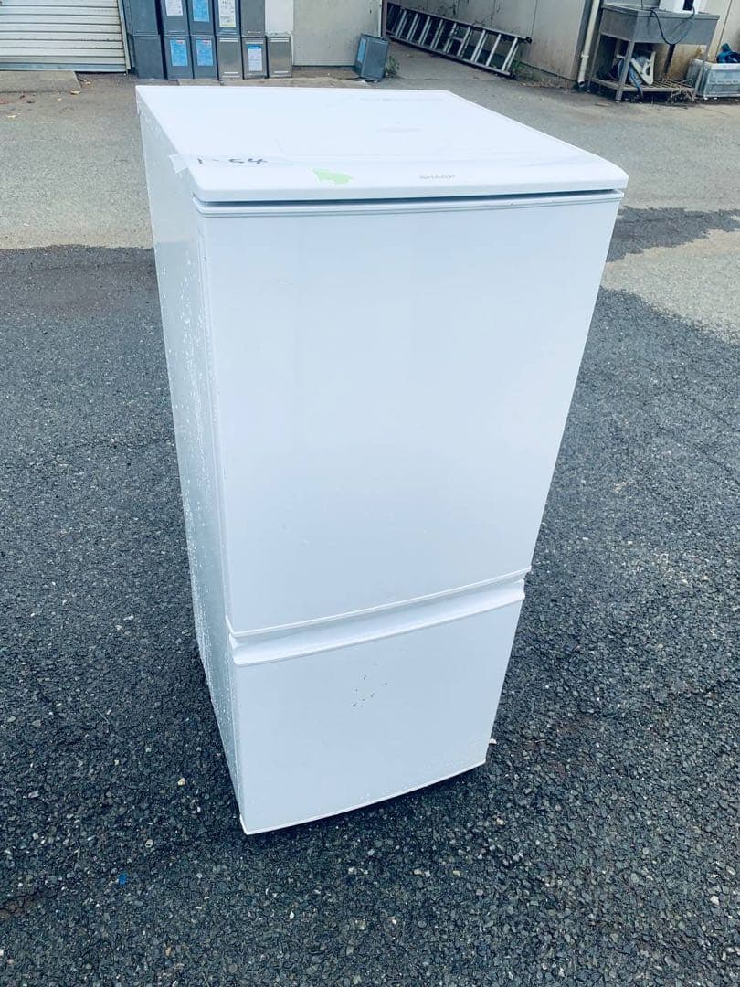 495番 シャープ✨ノンフロン冷凍冷蔵庫✨SJ-D14A-W‼️ SHARP