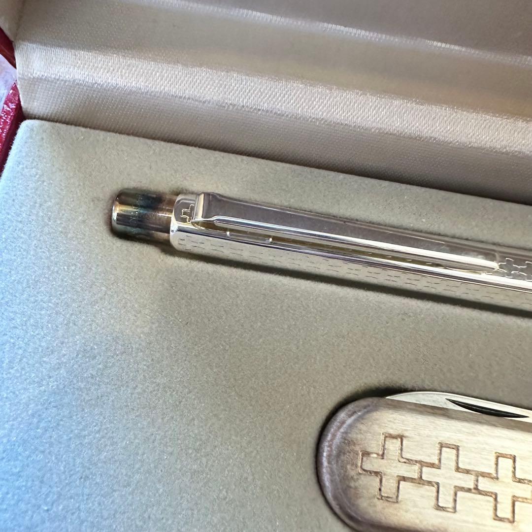 カランダッシュ ウェンガー ボールペン ツール Amazon | Caran d'Ache