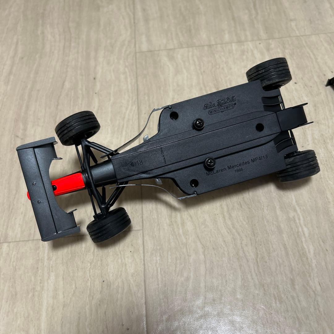 Minichamps マクラーレン メルセデス MP4/13 1998 1/18
