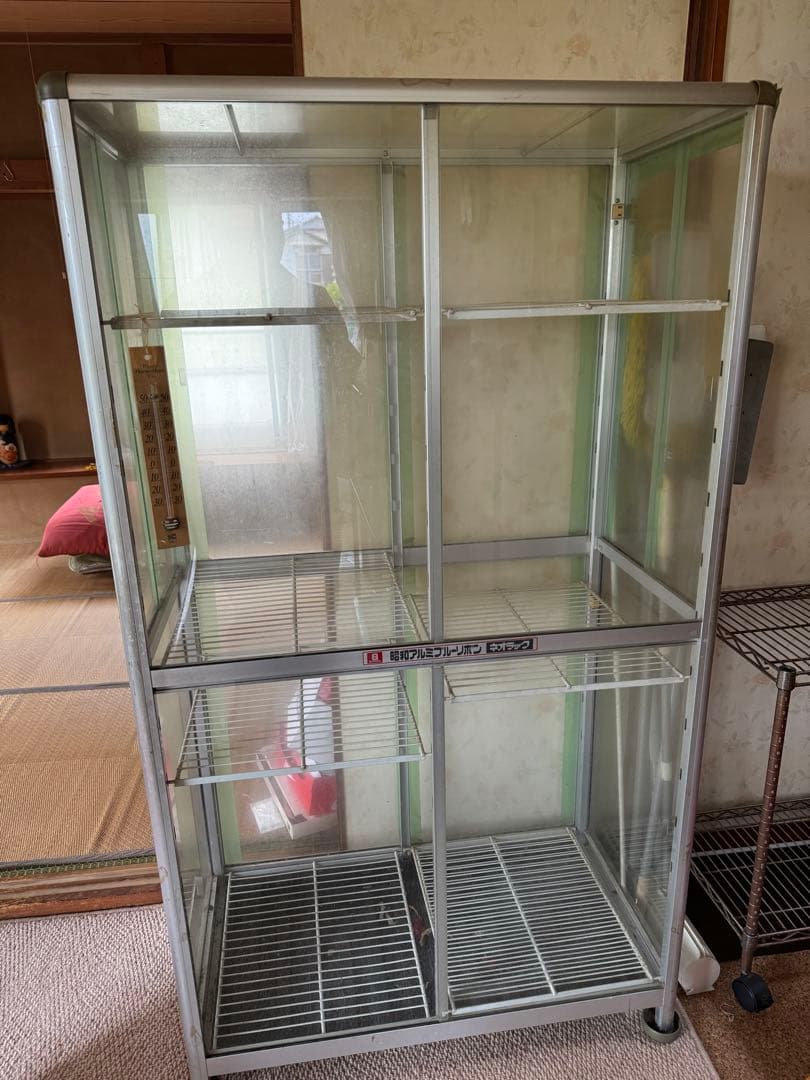 昭和アルミブルーリボン 温室ガラス ネオラック 引き取り限定 - メルカリ