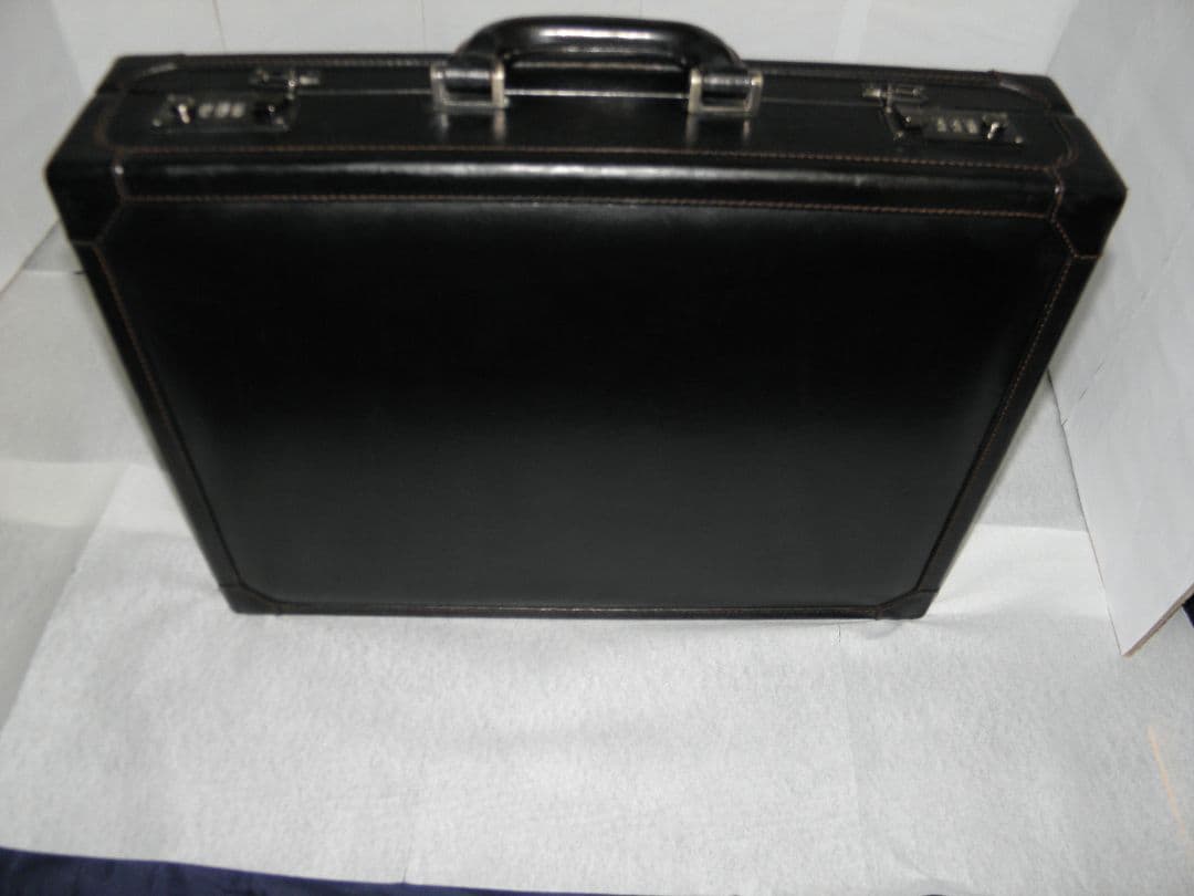 dunhill ダンヒル アタッシュケース ダイヤルロック レザー 黒