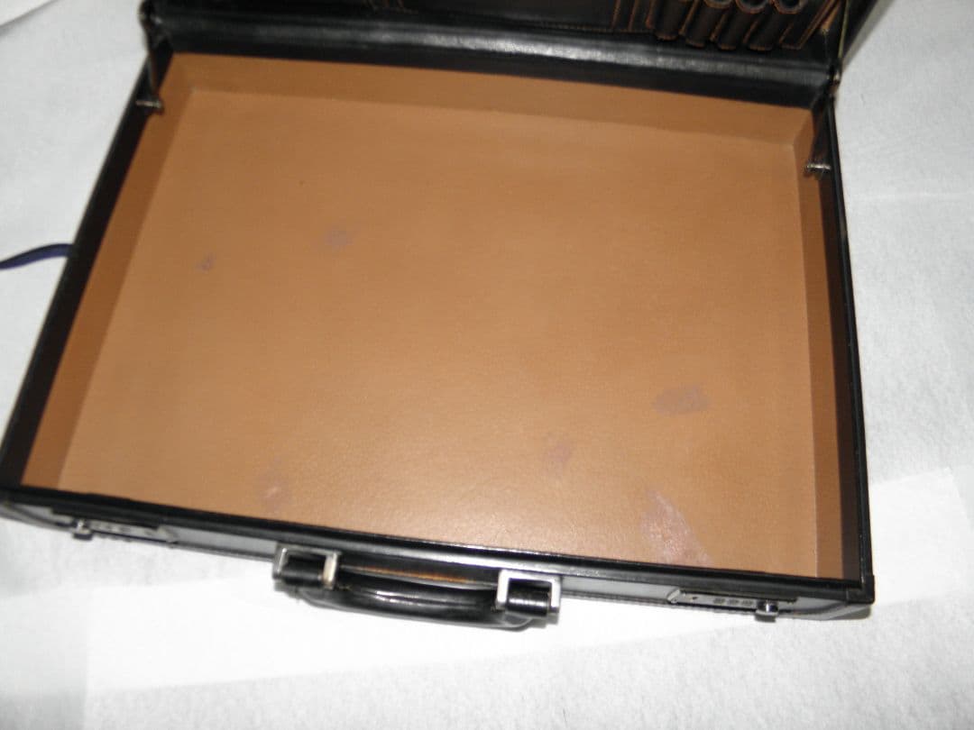 dunhill ダンヒル アタッシュケース ダイヤルロック レザー 黒