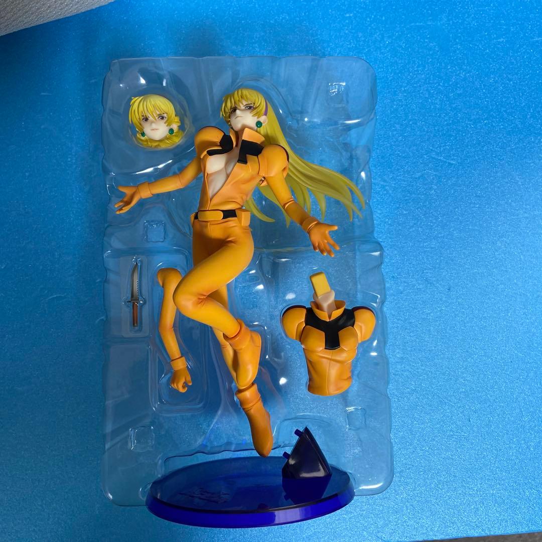Vガンダム　カテジナ・ルース　フィギュア