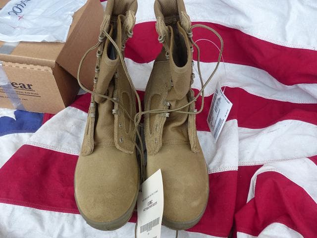 米軍実物 USMC コヨーテコンバットブーツ 8W HW McRae 358