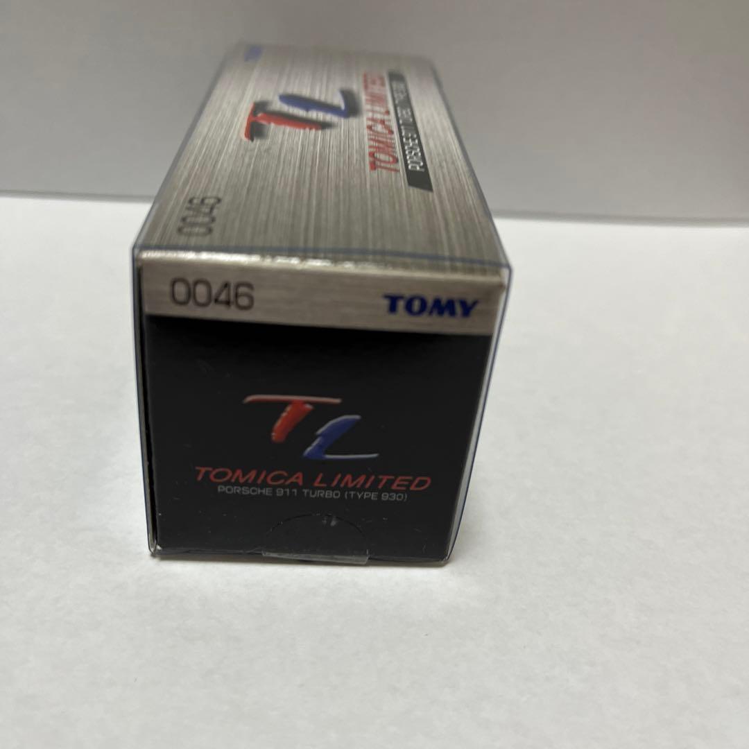 トミカ 中国製　TOMICA LIMITED PORSHE９１１TURBO