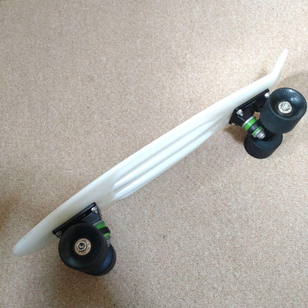Penny スケートボード 22インチ 蓄光モデル