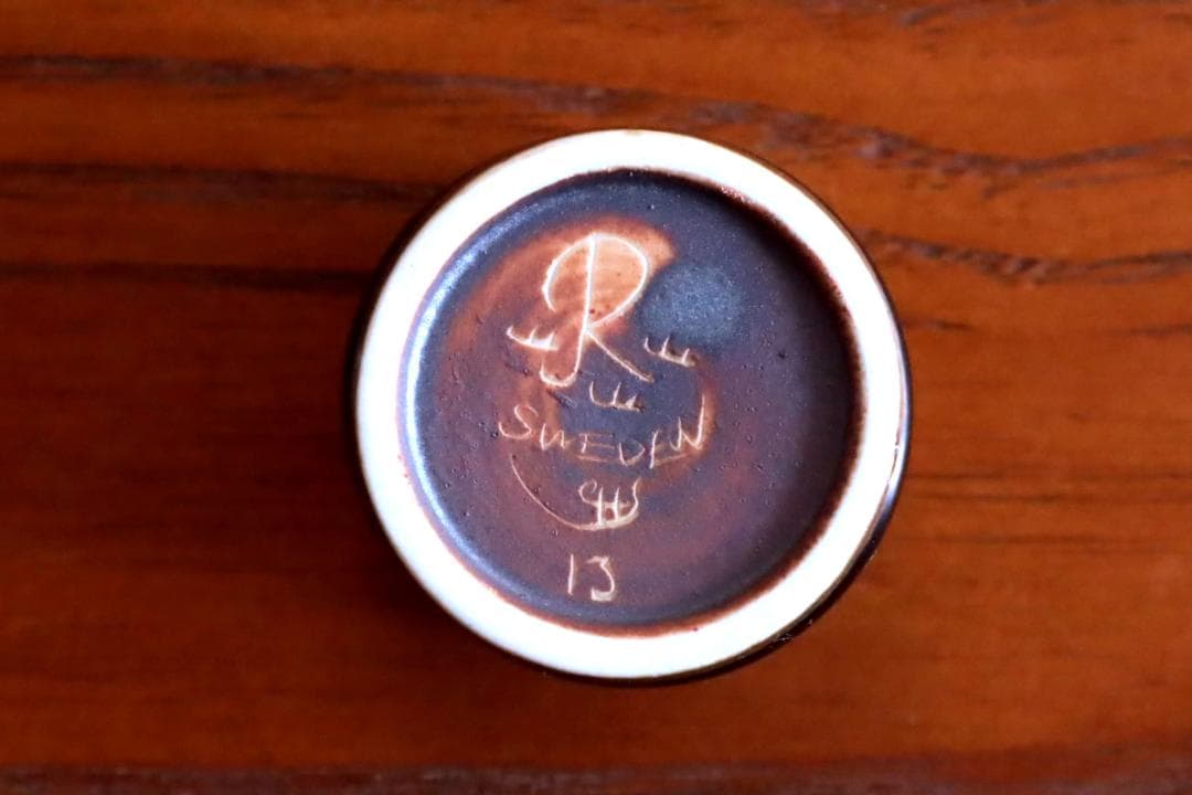 カールハリースタルハン ロールストランド ミニチュアポット 05195