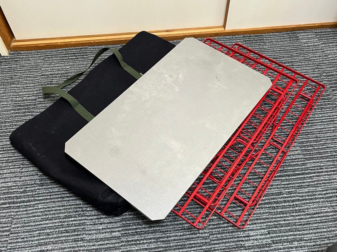 ユニフレーム フィールドラック赤2枚・ステン天板・専用ケース 4点