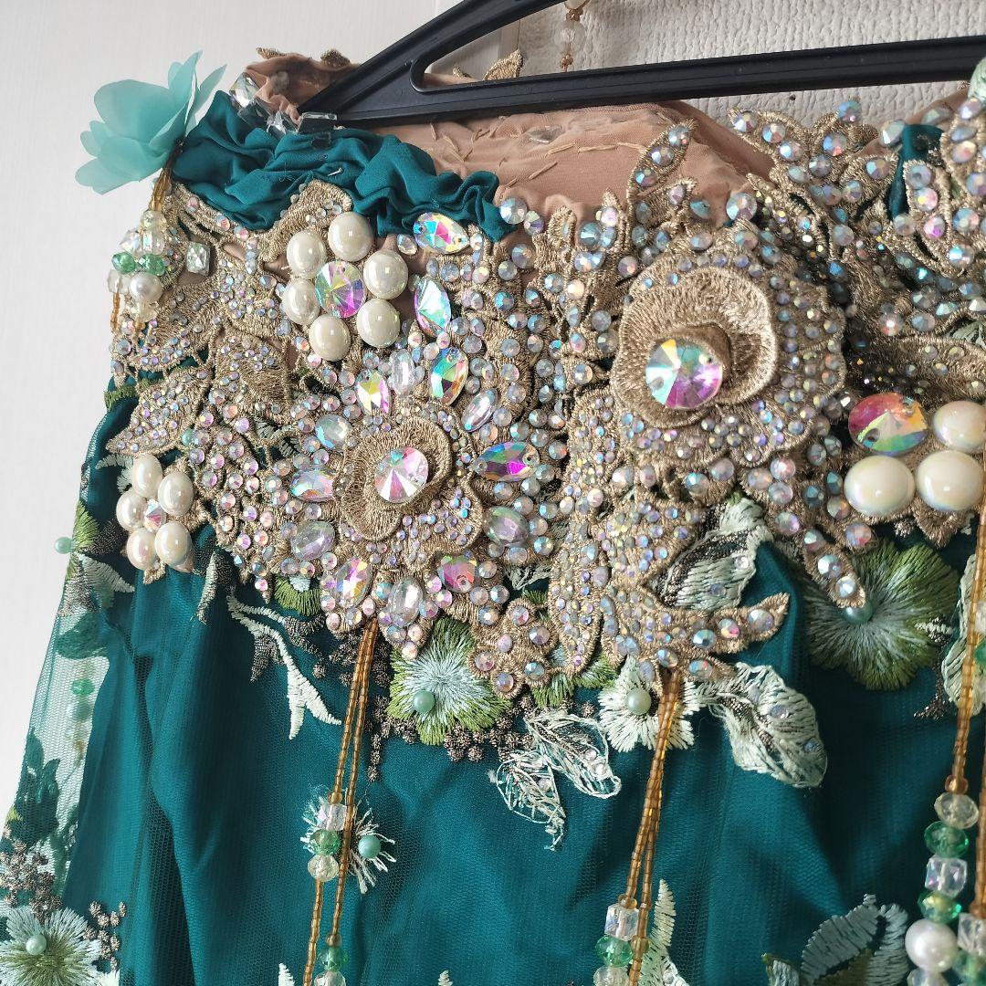 豪華/美品ベリーダンス衣装 フル グリーン ステージ　舞台衣装　着画あり