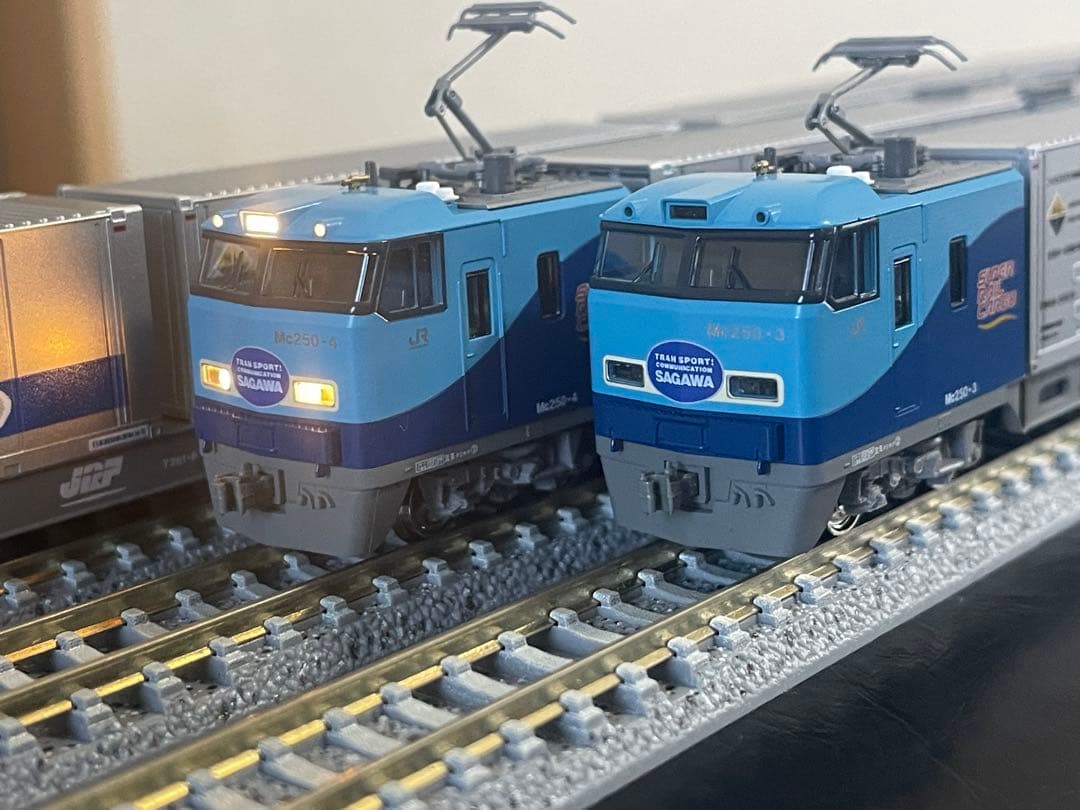 KATO 10-1418.1419 M250 新デザインコンテナ 基本＋増結A