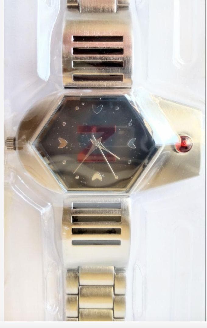 Toyoko Inn バナナピンバッジ