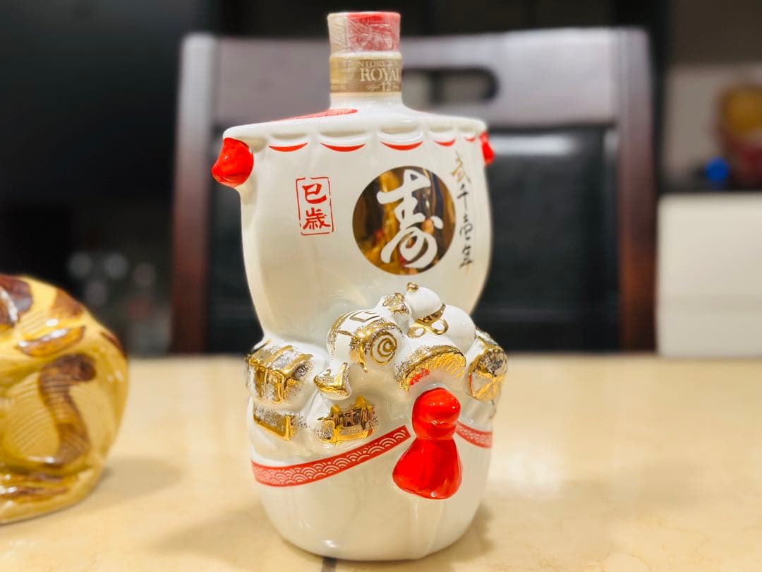 美品】干支ボトル サントリー 6本セット - メルカリ