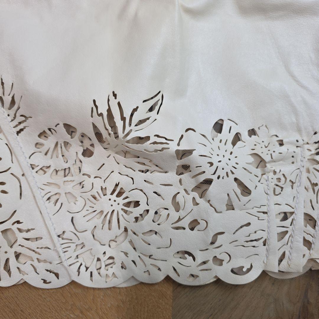 クリスチャンディオール　ホワイト 花柄 タイトスカート　羊革　シルク　y16